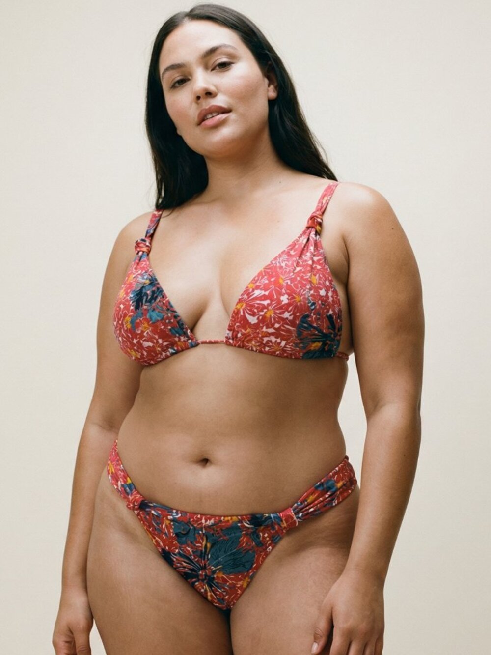 CLUBBE BOSSA 
 
Vibrant Floral Bikini Set